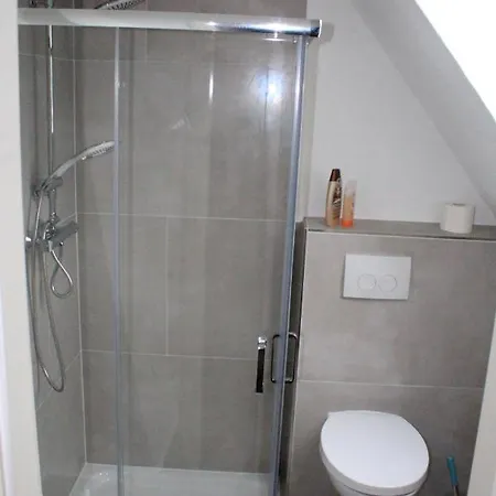 Wohnen Am Weiher Apartman *